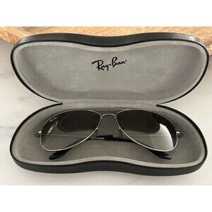 Ray-Ban Aviator Sunglasses and Case Silver Rims